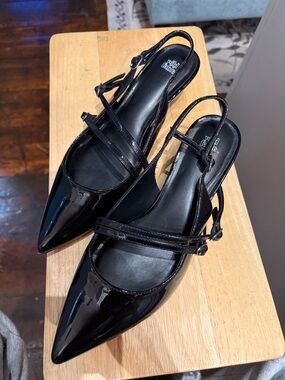 Pointed Toe Black Patent Slingback kitten heels with Double Straps
